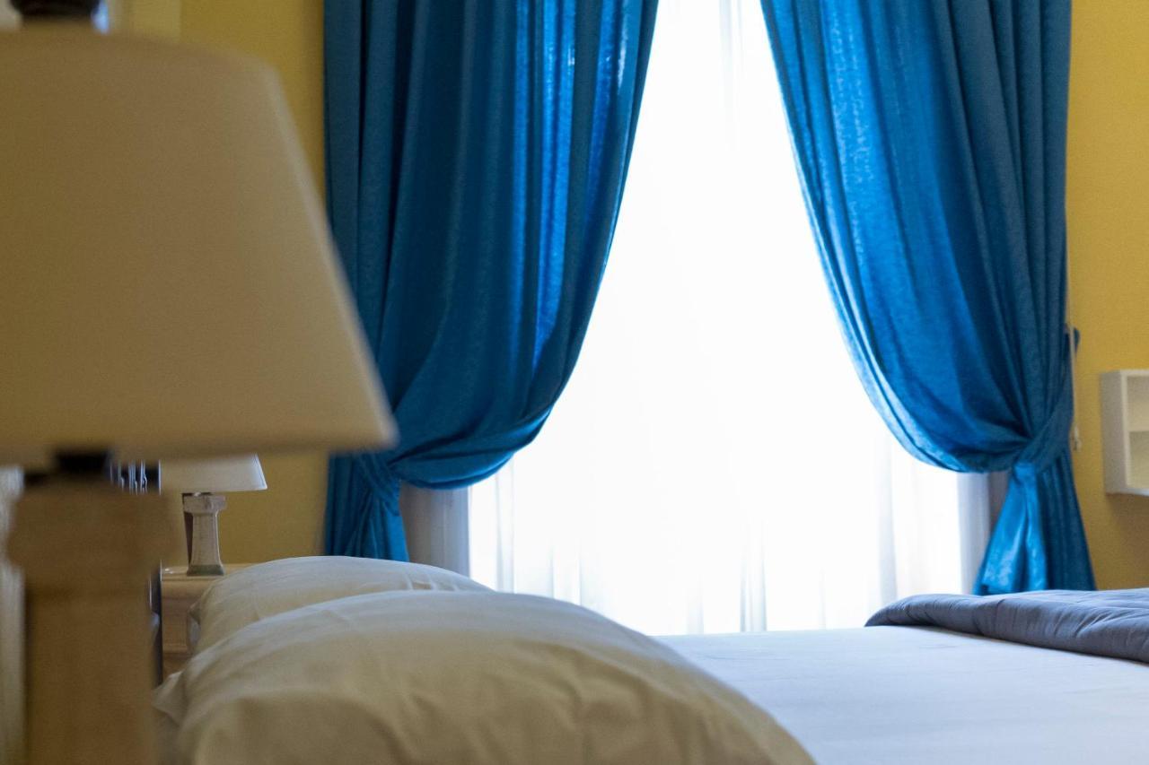 Bed and Breakfast La Breccia A Porta Pia Рим Экстерьер фото